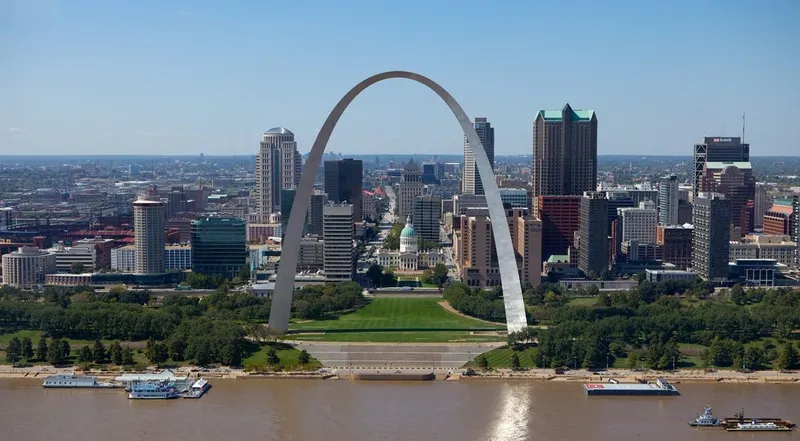 Gateway Arch and downtown St. Louis viewed across the river